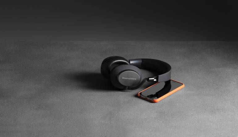 Intelligentes Design: B&W Bowers & Wilkins PX, Bild 1 Kopfhörer Noise Cancelling B&W Bowers & Wilkins PX im Test, Bild 1