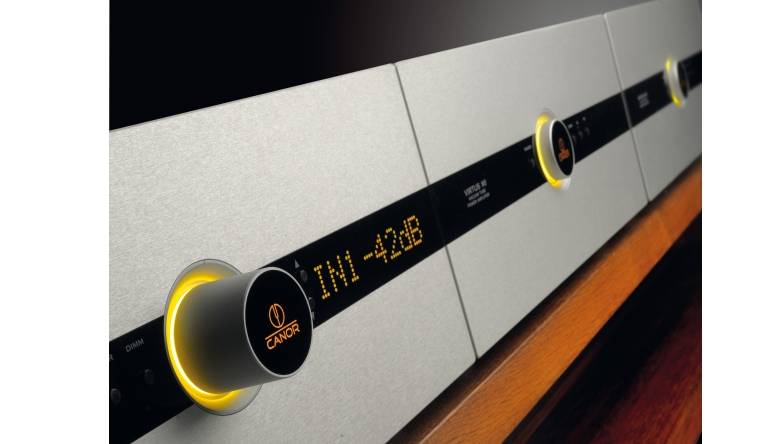 Systemtest: Canor Hyperion P1, Canor Virtus M1, Bild 1 Vor-Endstufenkombis Hifi Canor Hyperion P1, Canor Virtus M1 im Test , Bild 1