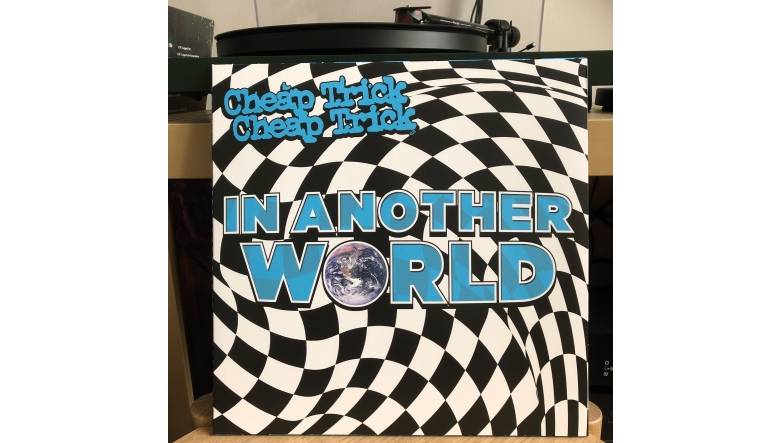 Schallplatte Cheap Trick – In Another World (BMG) im Test, Bild 1