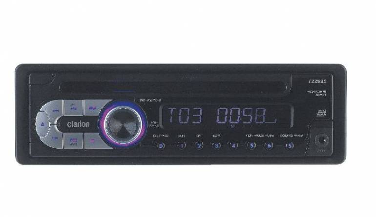 Clarion CZ209E, Bild 1 1-DIN-Autoradios Clarion CZ209E im Test, Bild 1