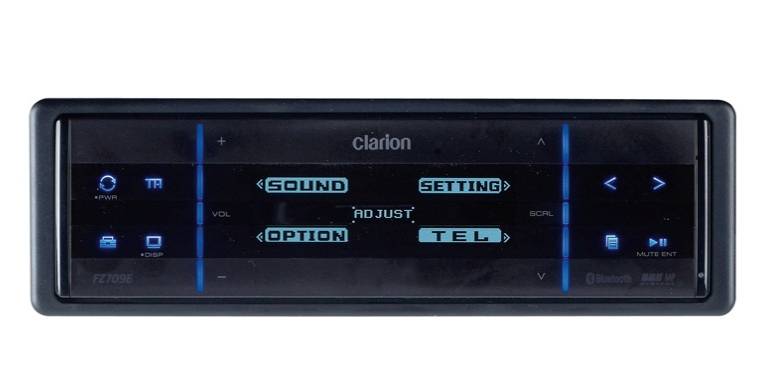 1-DIN-Autoradios Clarion FZ709E im Test, Bild 1