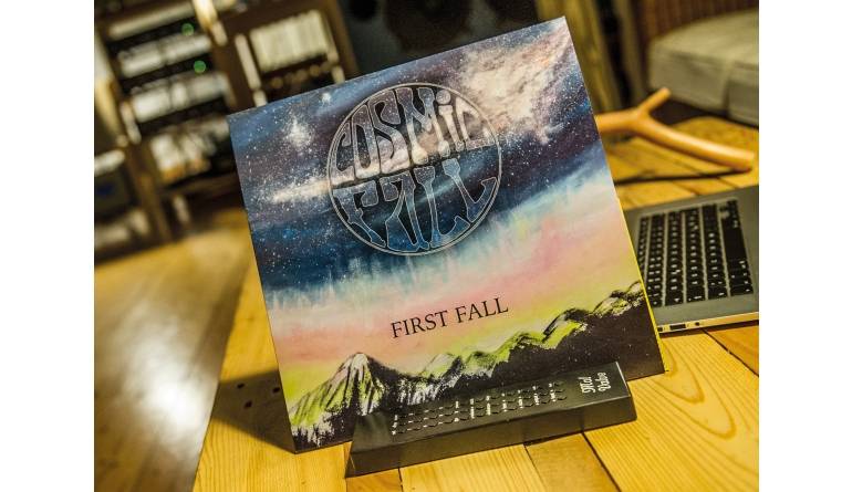 Schallplatte Cosmic Fall – First Fall (Clostridium Records) im Test, Bild 1
