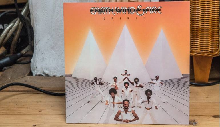 Earth, Wind & Fire – Spirit: Earth, Wind & Fire – Spirit (Columbia/Speakers Corner), Bild 1 Schallplatte Earth, Wind & Fire – Spirit (Columbia/Speakers Corner) im Test, Bild 1