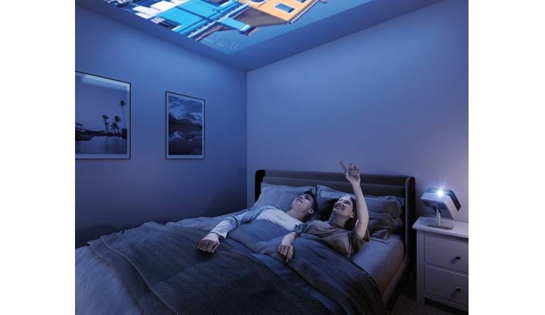 Beamer Epson EF-72 im Test, Bild 1