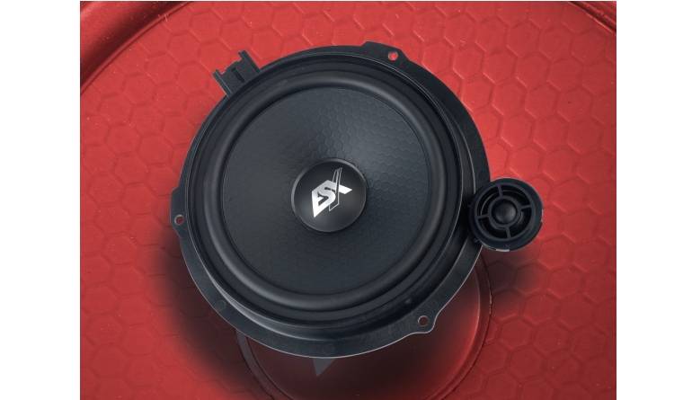 Sound im Camper: ESX QXT6.2C, Bild 1 Car Hifi Lautsprecher fahrzeugspezifisch ESX QXT6.2C im Test, Bild 1