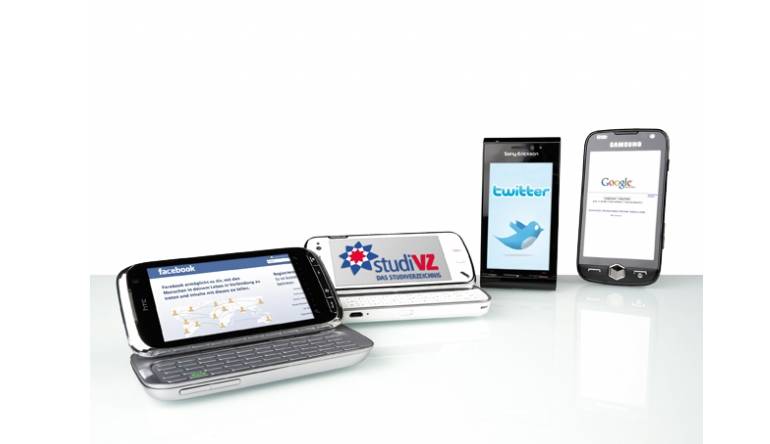 Vergleichstest: Facebook, Twitter & Co. – Internethandys im Vergleich, Bild 1 Smartphones: Facebook, Twitter & Co. – Internethandys im Vergleich, Bild 1