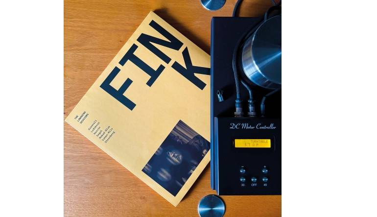 Schallplatte Fink – The LowSwing Sessions (LowSwing Records) im Test, Bild 1