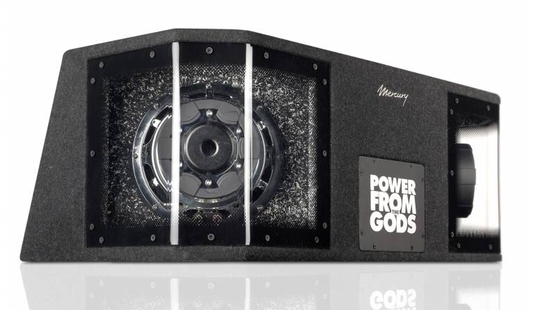 Spitzenbass mit Trick: Hifonics MR-8 Dual, Bild 1 Car-Hifi Subwoofer Gehäuse Hifonics MR-8 Dual im Test, Bild 1