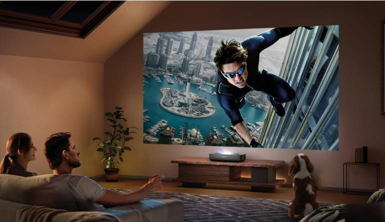 Smart TV mit 150-Zoll Bildschirm: Hisense Laser Cinema PL2, Bild 1 Beamer Hisense Laser Cinema PL2 im Test, Bild 1