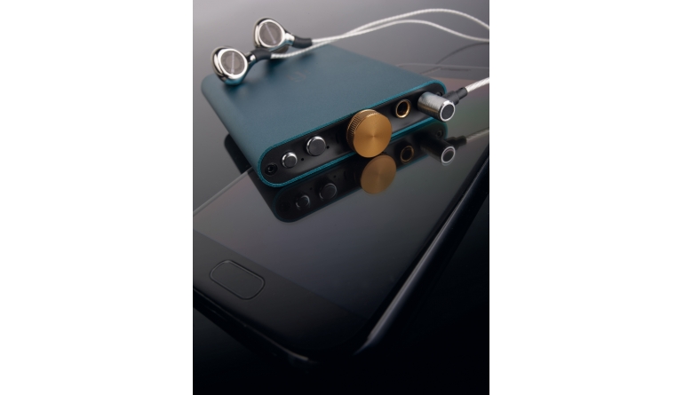 Kleiner Hipster: iFi Hip DAC, Bild 1 D/A-Wandler iFi Hip DAC im Test, Bild 1