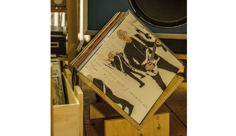 Joe Satriani – What Happens Next: Joe Satriani – What Happens Next (Legacy), Bild 1 Schallplatte Joe Satriani – What Happens Next (Legacy) im Test, Bild 1