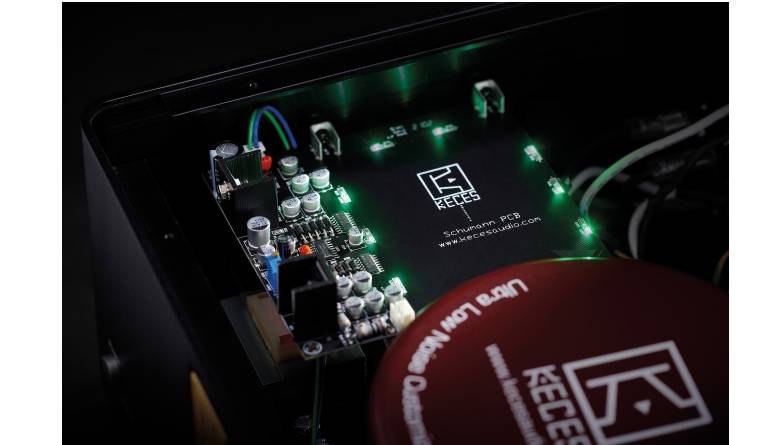 Das Netz macht die Musik: Keces IQRP-1500 / IQRP-800, Bild 1 Hifi sonstiges Keces IQRP-1500 / IQRP-800 im Test, Bild 1