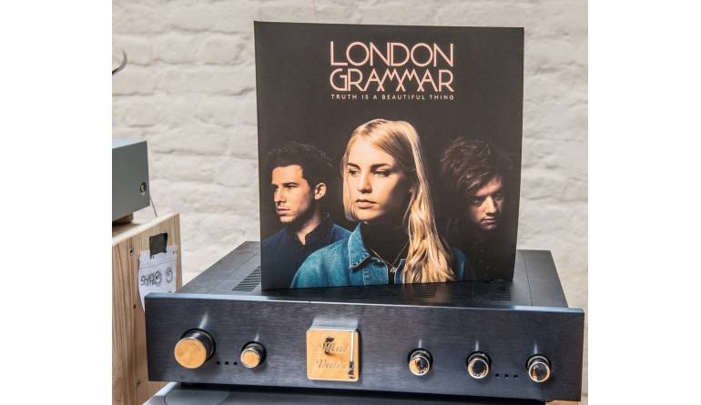 London Grammar – Truth Is a Beautiful Thing: London Grammar – Truth Is a Beautiful Thing (Ministry Of Sound), Bild 1 Schallplatte London Grammar – Truth Is a Beautiful Thing (Ministry Of Sound) im Test, Bild 1