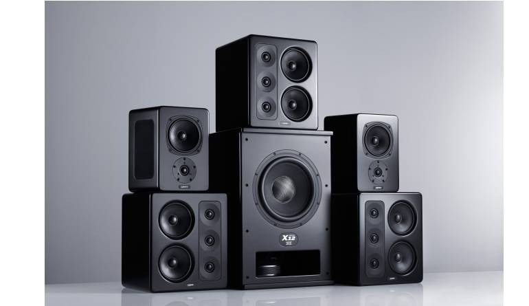 Klassenprimus: M&K Sound S300 THX Ultra 2 Set, Bild 1 Lautsprecher Surround M&K Sound S300 THX Ultra 2 Set im Test, Bild 1