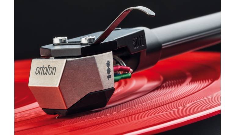 Ecken und Kanten: Ortofon MC Century, Bild 1 Tonabnehmer Ortofon MC Century im Test, Bild 1