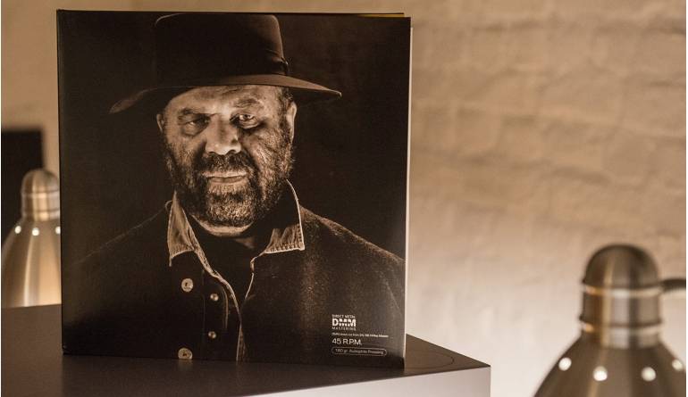 Otis Taylor – Fantasizing About Being Black: Otis Taylor – Fantasizing About Being Black (inakustik), Bild 1 Schallplatte Otis Taylor – Fantasizing About Being Black (inakustik) im Test, Bild 1