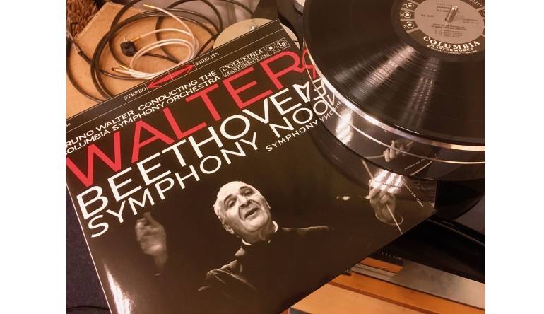 Symphony No. 5, Symphony No. 4 - Columbia Symphony Orchestra: Symphony No. 5, Symphony No. 4 - Columbia Symphony Orchestra (Columbia, Speakers Corner), Bild 1 Schallplatte Symphony No. 5, Symphony No. 4 - Columbia Symphony Orchestra (Columbia, Speakers Corner) im Test, Bild 1