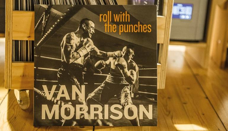 Van Morrison – Roll With the Punches: Van Morrison – Roll With the Punches (Exile Records), Bild 1 Schallplatte Van Morrison – Roll With the Punches (Exile Records) im Test, Bild 1