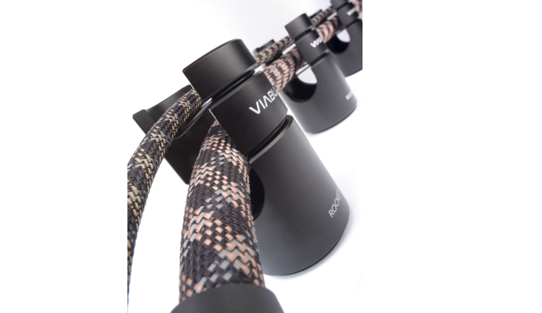 Aufräumen: Viablue Cable Lifter ROCKET (XL) und UFO Dome, Bild 1 Hifi sonstiges Viablue Cable Lifter ROCKET (XL) und UFO Dome im Test, Bild 1