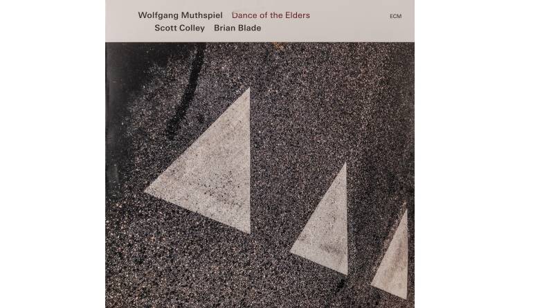 Wolfgang Muthspiel, Scott Colley, Brian Blade – Dance of the Elders: Wolfgang Muthspiel, Scott Colley, Brian Blade – Dance of the Elders (ECM), Bild 1 Schallplatte Wolfgang Muthspiel, Scott Colley, Brian Blade – Dance of the Elders (ECM) im Test, Bild 1