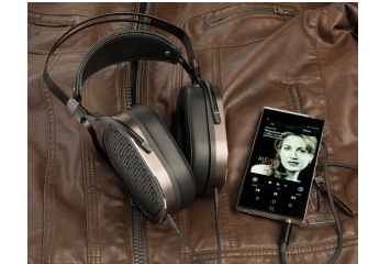Systemtest: Acoustic Research AR-M2