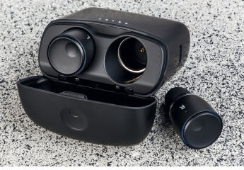 Kopfhörer InEar Cambridge Audio Melomania 1 im Test, Bild 1