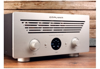 Röhrenverstärker Copland CTA 408 im Test, Bild 1