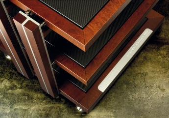 Hifi & TV Möbel Finite Elemente Pagode Edition MKIII im Test, Bild 1