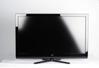 Fernseher JVC LT-42HB1BU im Test, Bild 1