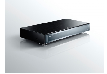 Blu-ray-Player Panasonic DMC-UB900 im Test, Bild 1