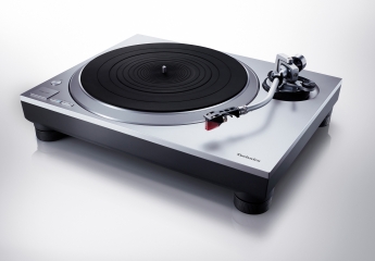 Plattenspieler Technics SL-1500C im Test, Bild 1