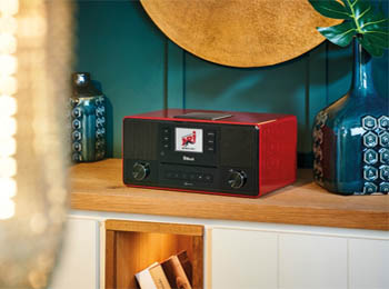 Triple-Radio_mit_Extras_1701257944.jpg